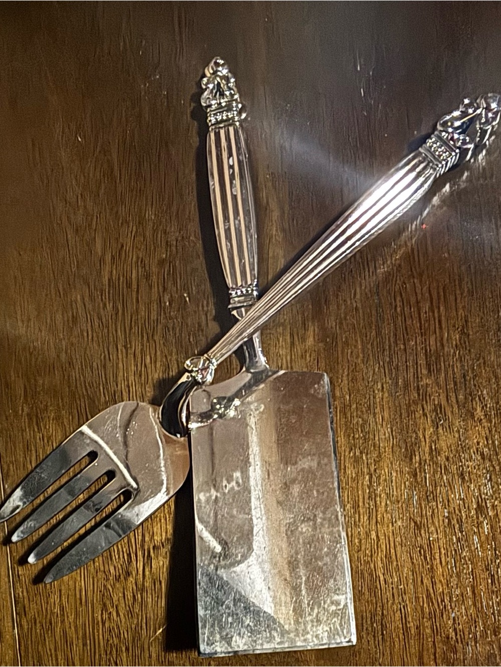 Ornate Silver Serving Spade and Fork Set - Polished Silver Finish